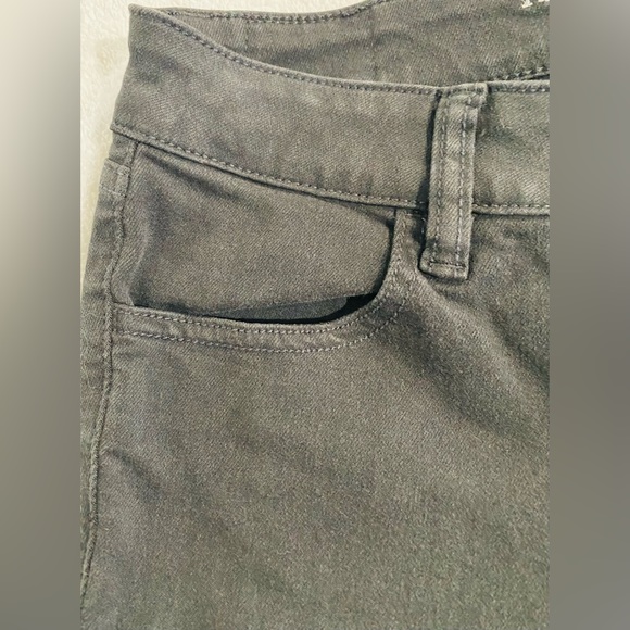 American Eagle Womens Black Jegging Jeans Super Stretch AEO Twill Size 2 Regular - Picture 3 of 10